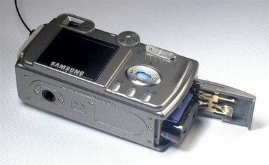 三星Digimax 401数码相机产品图片2-IT168